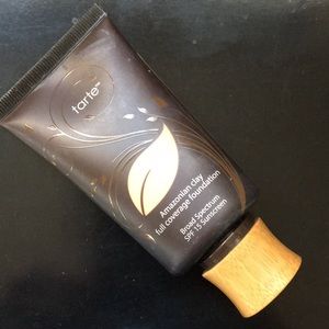 Amazonian clay full coverage foundation